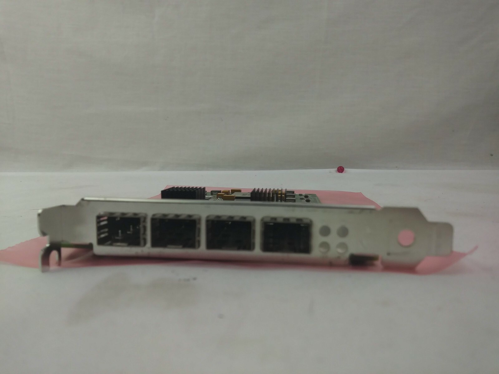 LSI Logic LSI7404EP PCI-E Quad-Channel 4Gb/s Fibre Channel Host Bus Adapter
