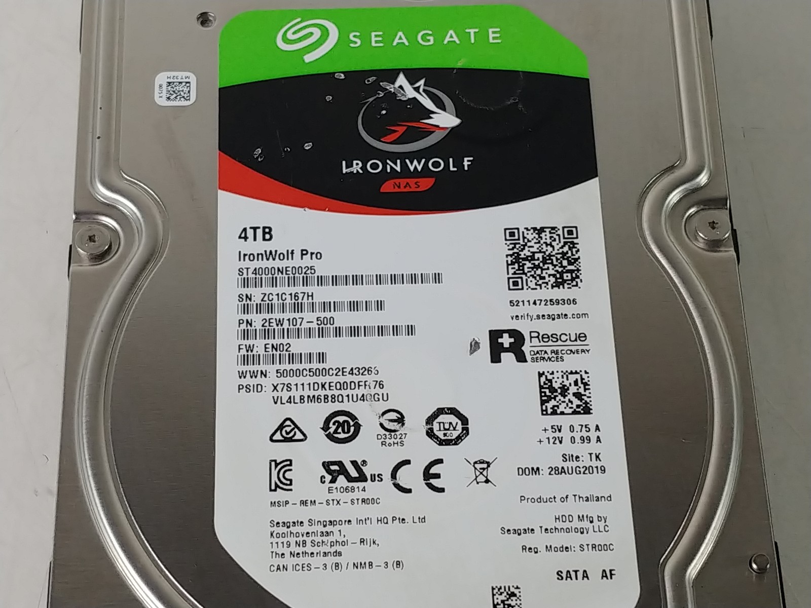 Seagate Iron Wolf Pro ST4000NE0025 4 TB SATA III 3.5 in NAS Hard Drive Drive