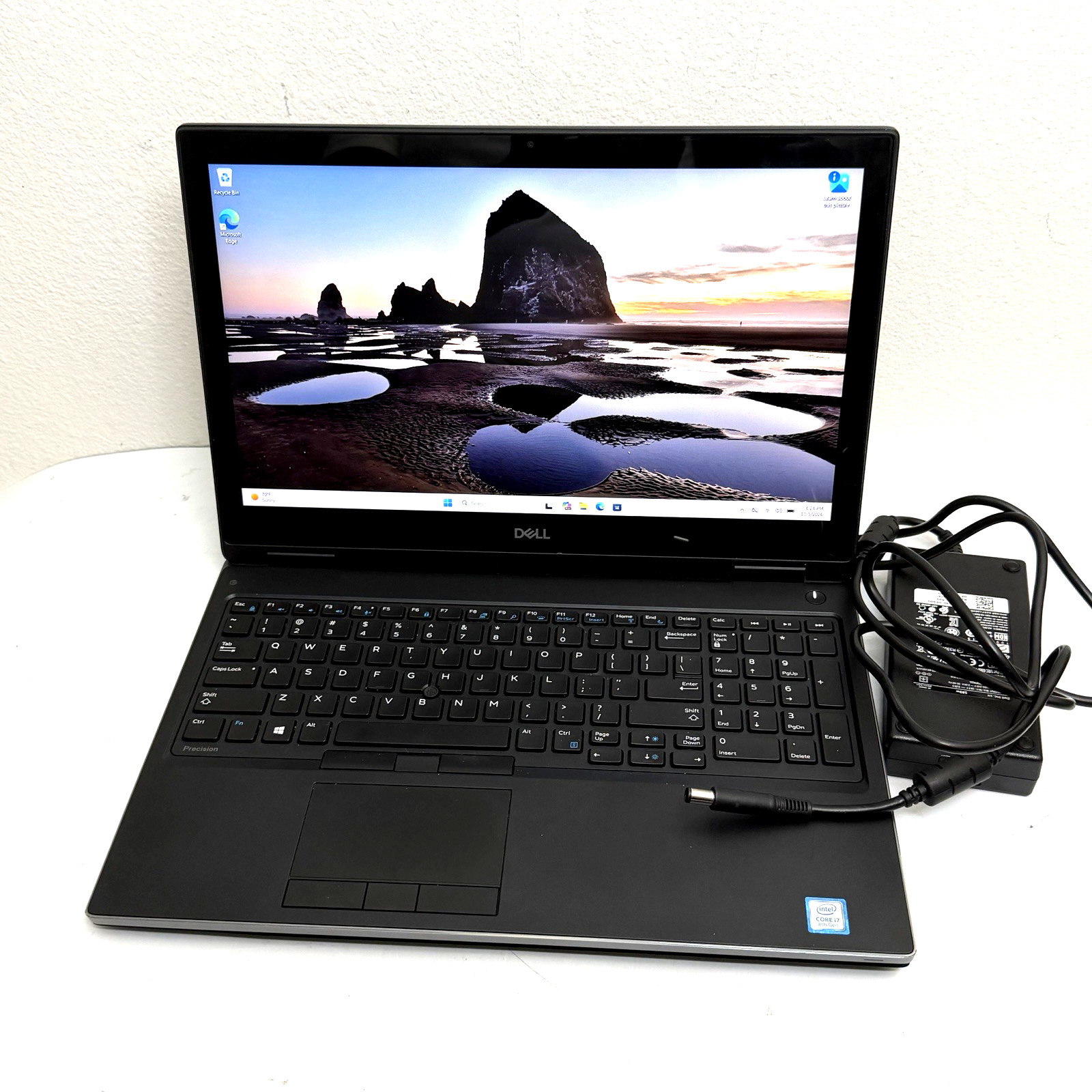 Dell Precision 7530 Core i7-8850H 2.6Ghz Touch 16GB 256GB Quadro P2000 W11P PWsp