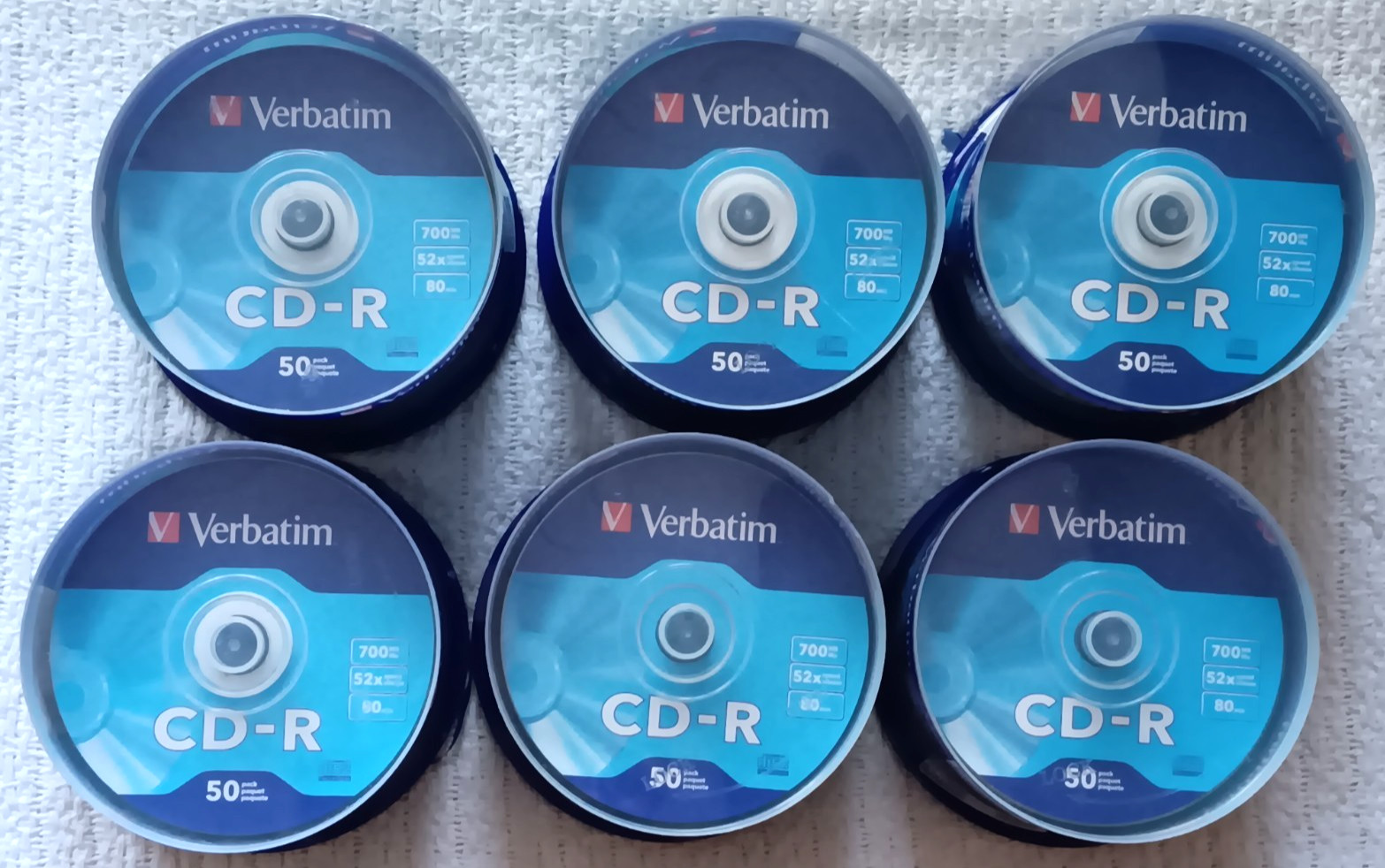 Verbatim CD-R 700MB 52x Speed 80 min Recordable Disc Lot of 6 Pack of 50 Each