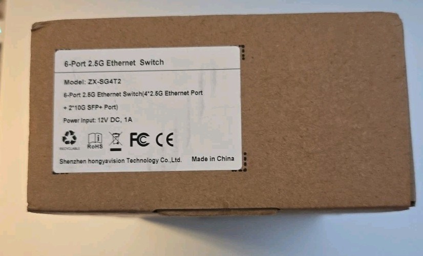6 Port Compact Switch 4x Rj45 2.5GbE 2x 10G SFP