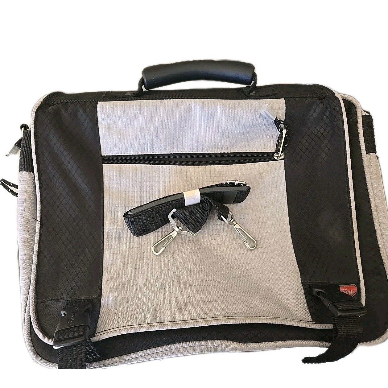 CalPak Laptop Bag Gray Travel Work Messenger Briefcase Carry On Shoulder Tote