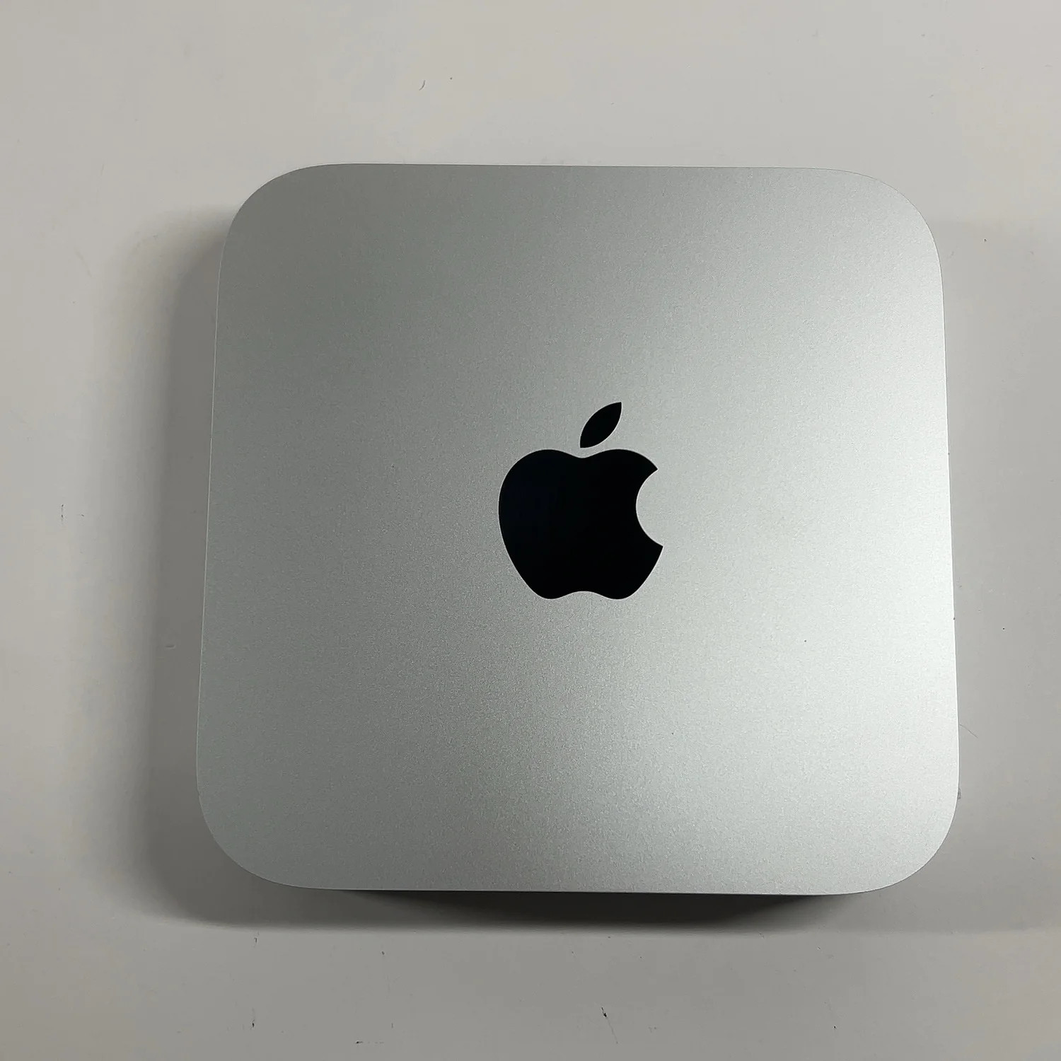 2020 Apple Mac Mini M1 8 Core 3.2GHz 8GB RAM 256GB SSD MGNR3LL/A