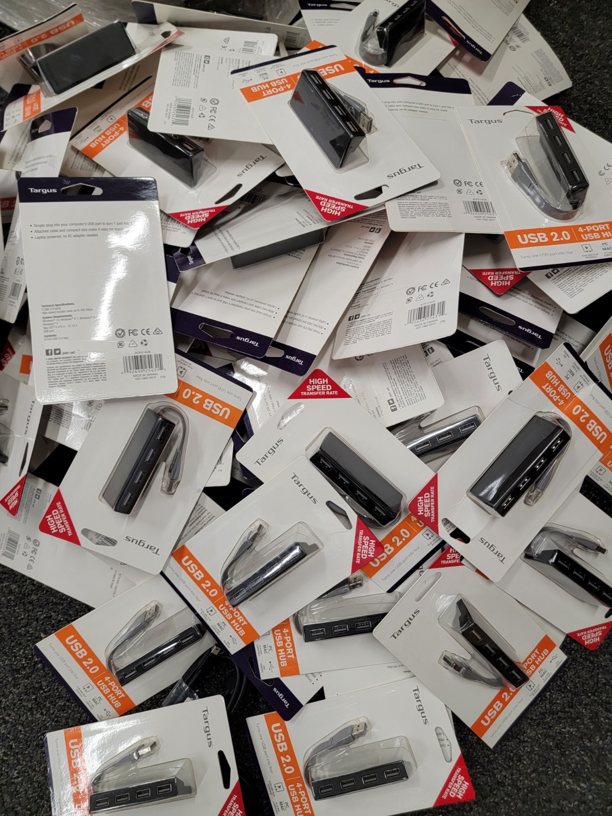 Lot of 110pcs TARGUS USB2.0 4-Port USB HUB  NEW