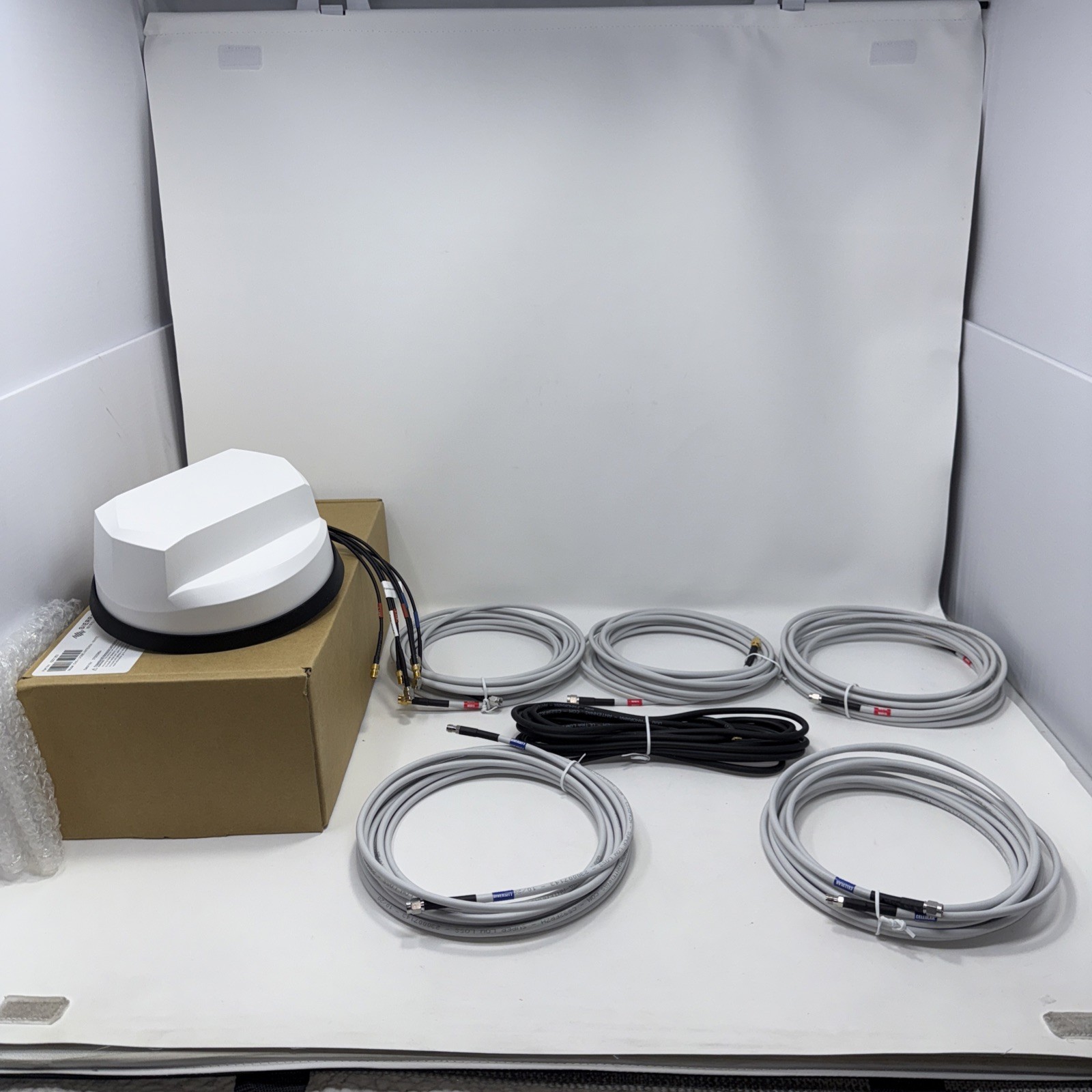 Sierra 6in1 Dome Antenna-2x5G/4G, GNSS, 3xWi-Fi, 2.4/5GHz, 5m, White, 6001363