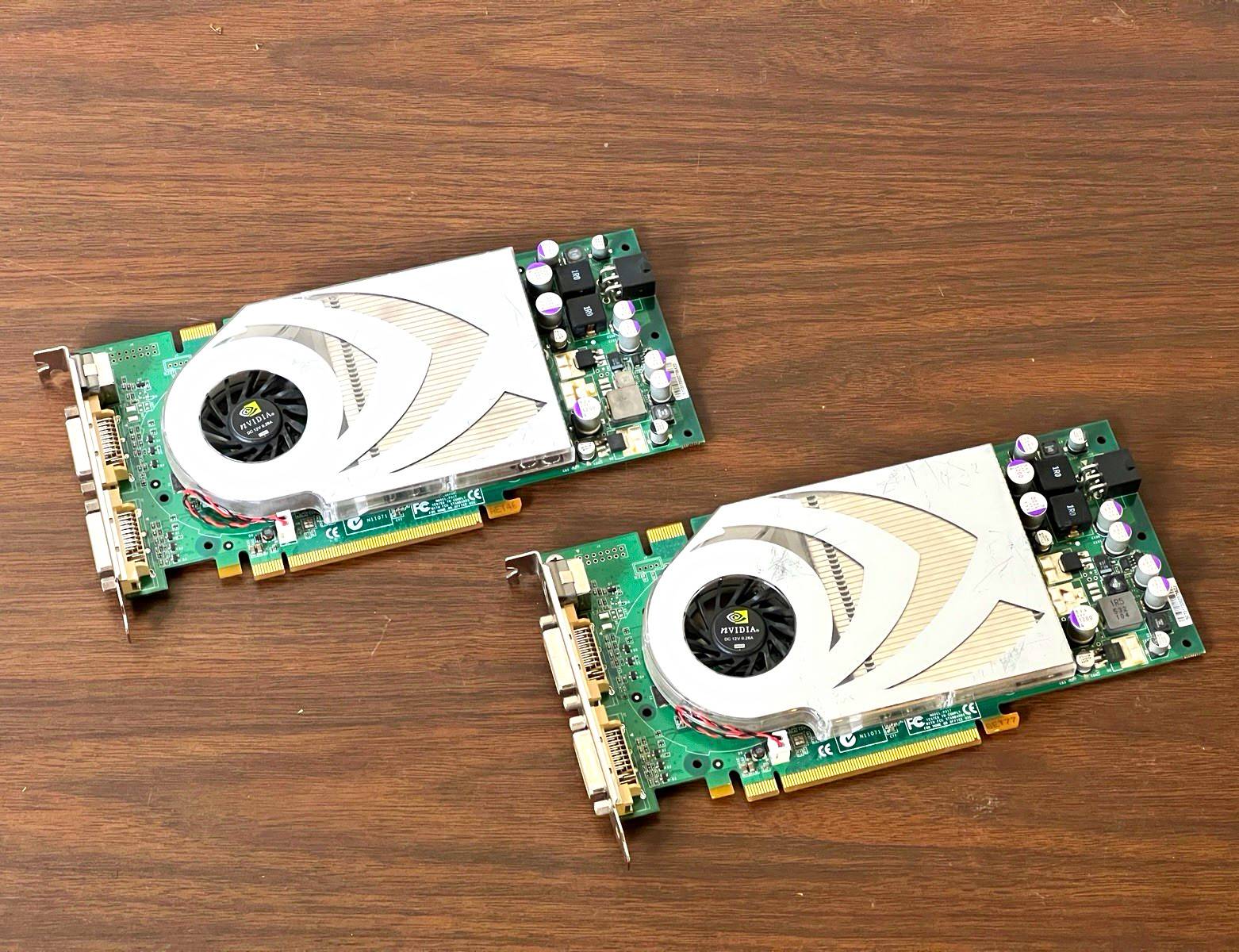 Two NVIDIA GeForce 7800 GT 256MB PCI Express DVI Multi-Monitor Fan Heatsink