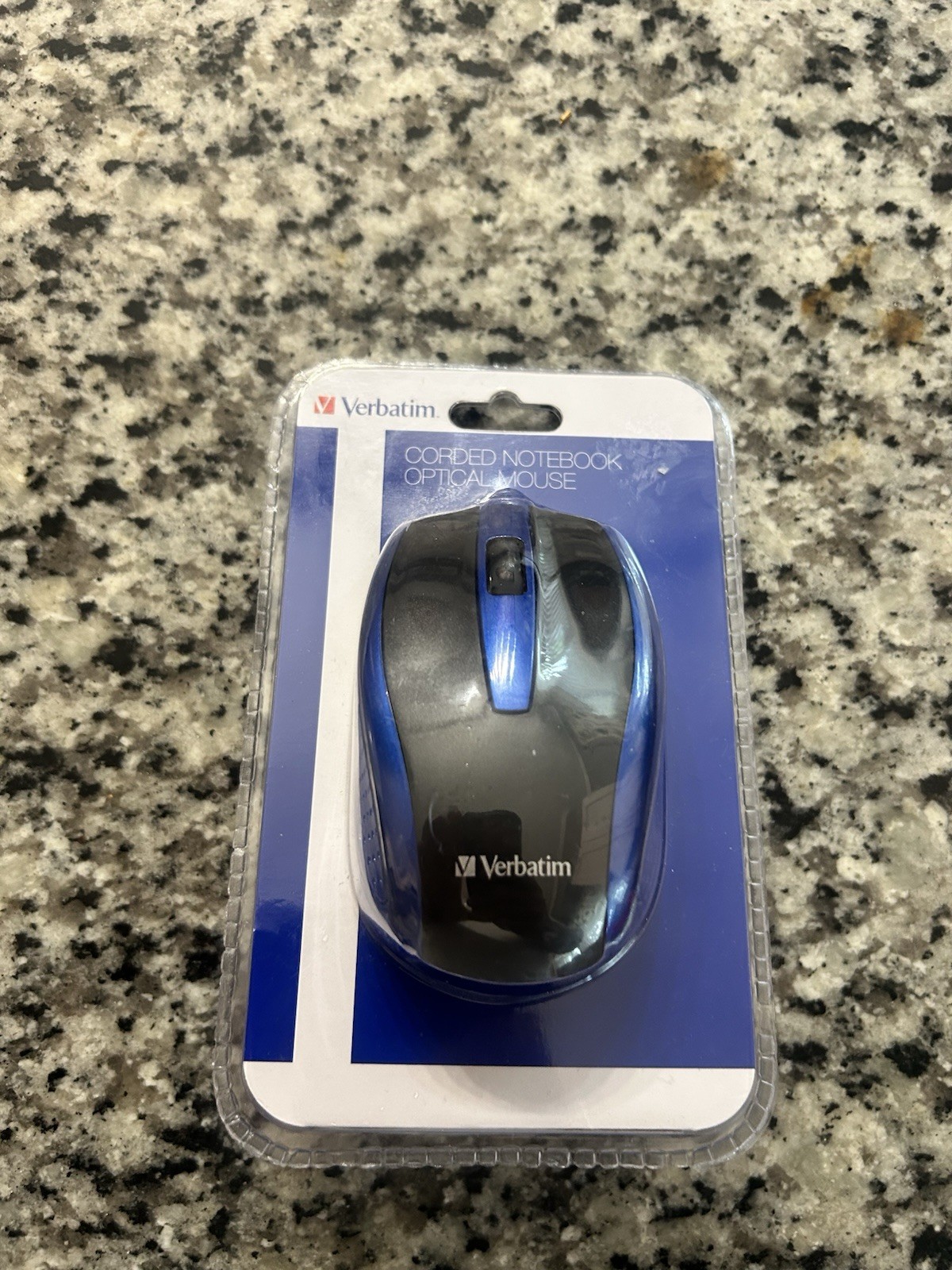 Verbatim Corded Notebook Optical Mouse - Blue 99743
