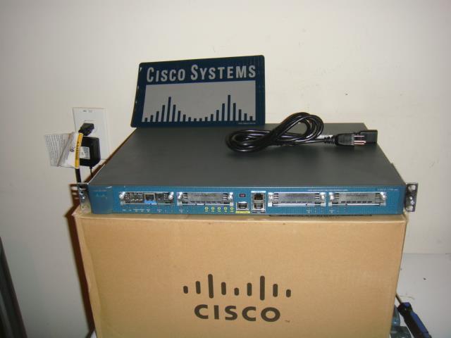 Cisco 1760 1-Port 10/100 Wired Router (CISCO1760)
