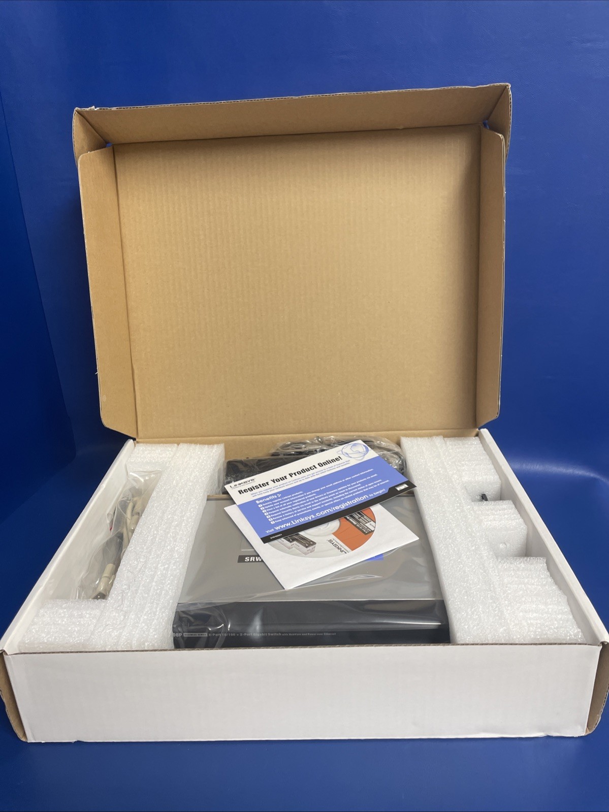 NEW OPEN BOX Cisco Business Series SRW208P 8-Port 10/100 Switch.