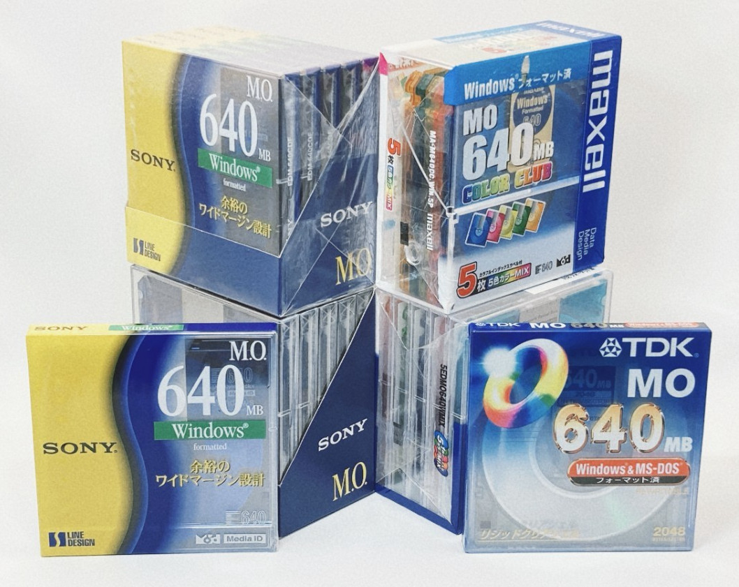 【Lot of 22】 MO Disks 3.5" 640MB Brand Mix SONY / maxell / TDK / Ni-Teijin Japan