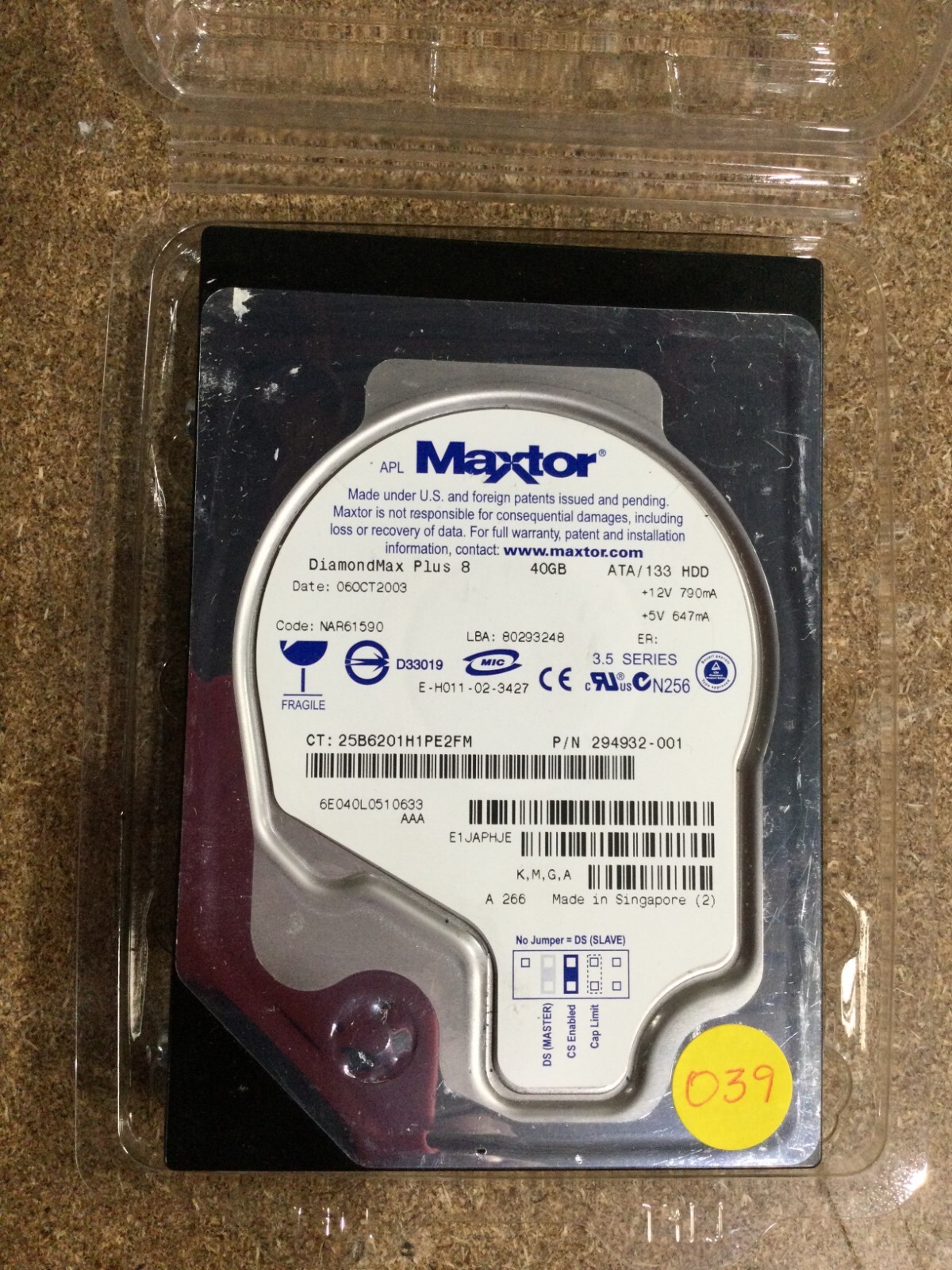 Maxtor E-H011-02-3427 Silver 40GB 7200RPM ATA 133 3.5 2MB Internal Hard Drive