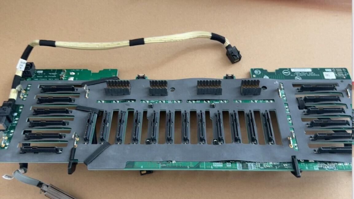 Dell V3665 PowerEdge R930 24-Bay 2.5" HDD Backplane w/ Cables 0V3665