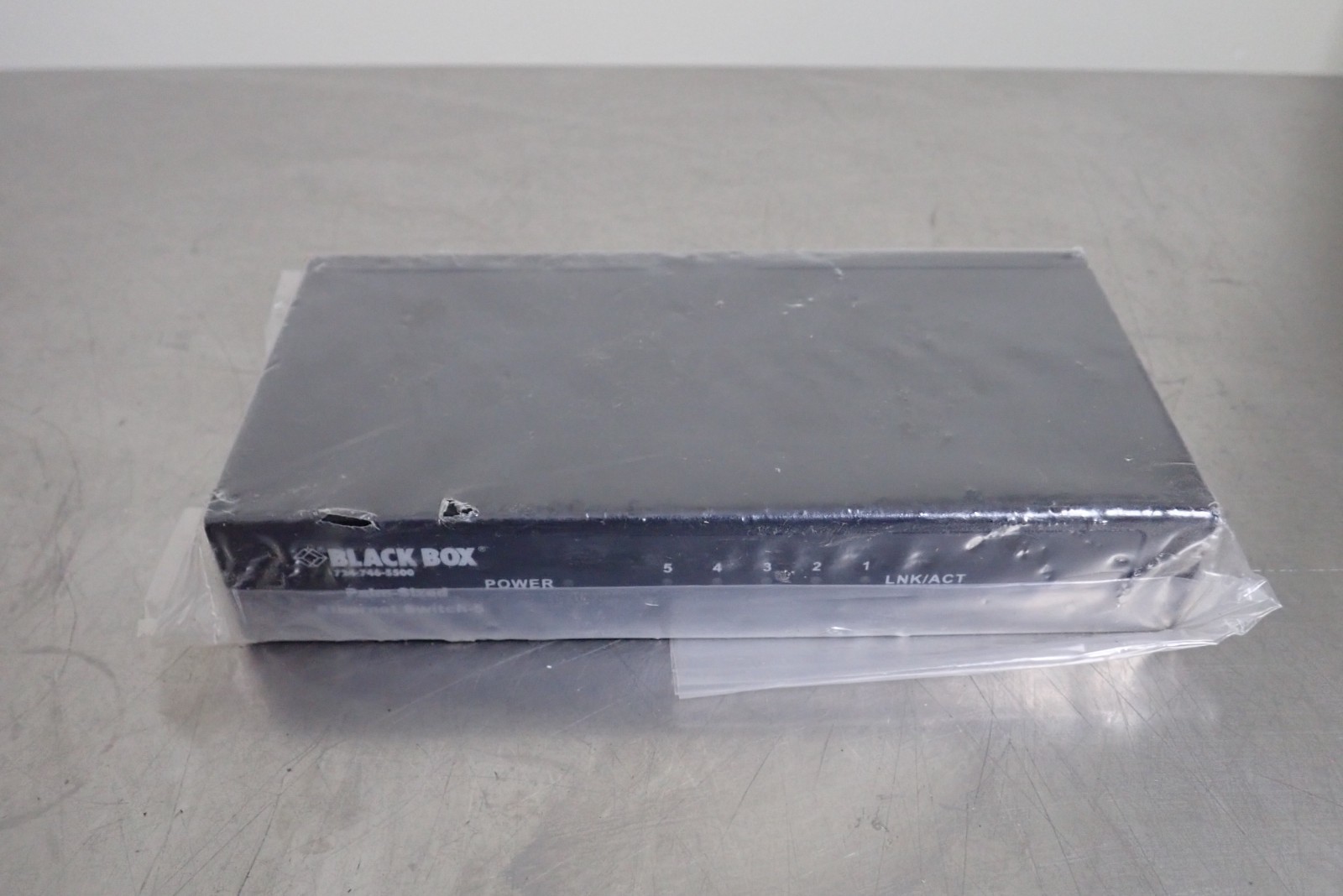 Black Box 724-746-5500 Ethernet Switch-5 5 Port G1303-18957