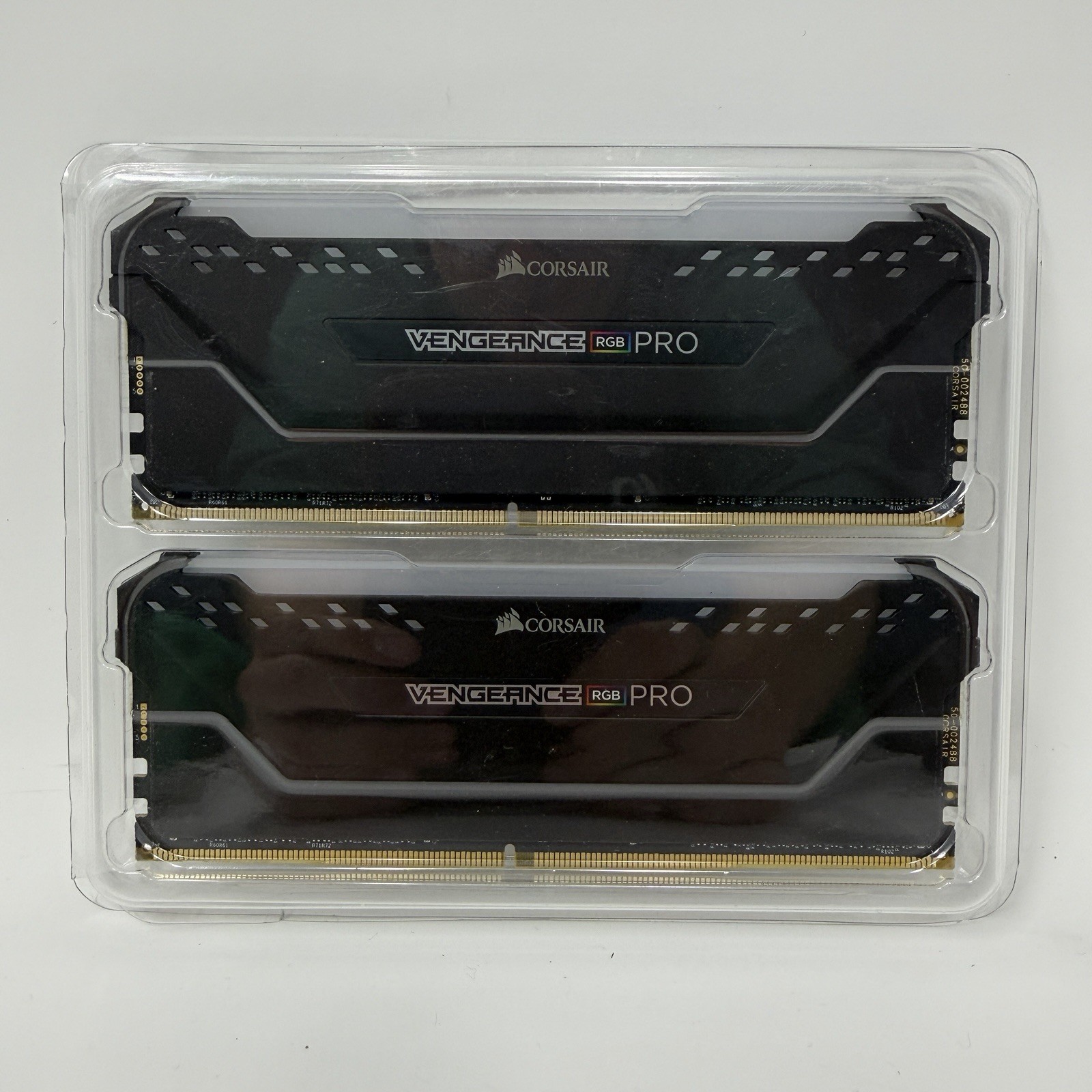 Corsair Vengeance RGB PRO 32GB (2x16GB) DDR4 3600 RAM CMW32GX4M2D3600C18