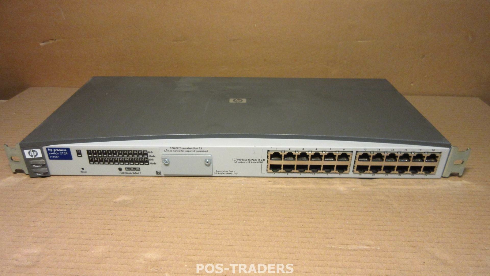 HP J4868A Procurve 2124 24-Port 10/100Base-TX Network Switch 1x Transceiver slot
