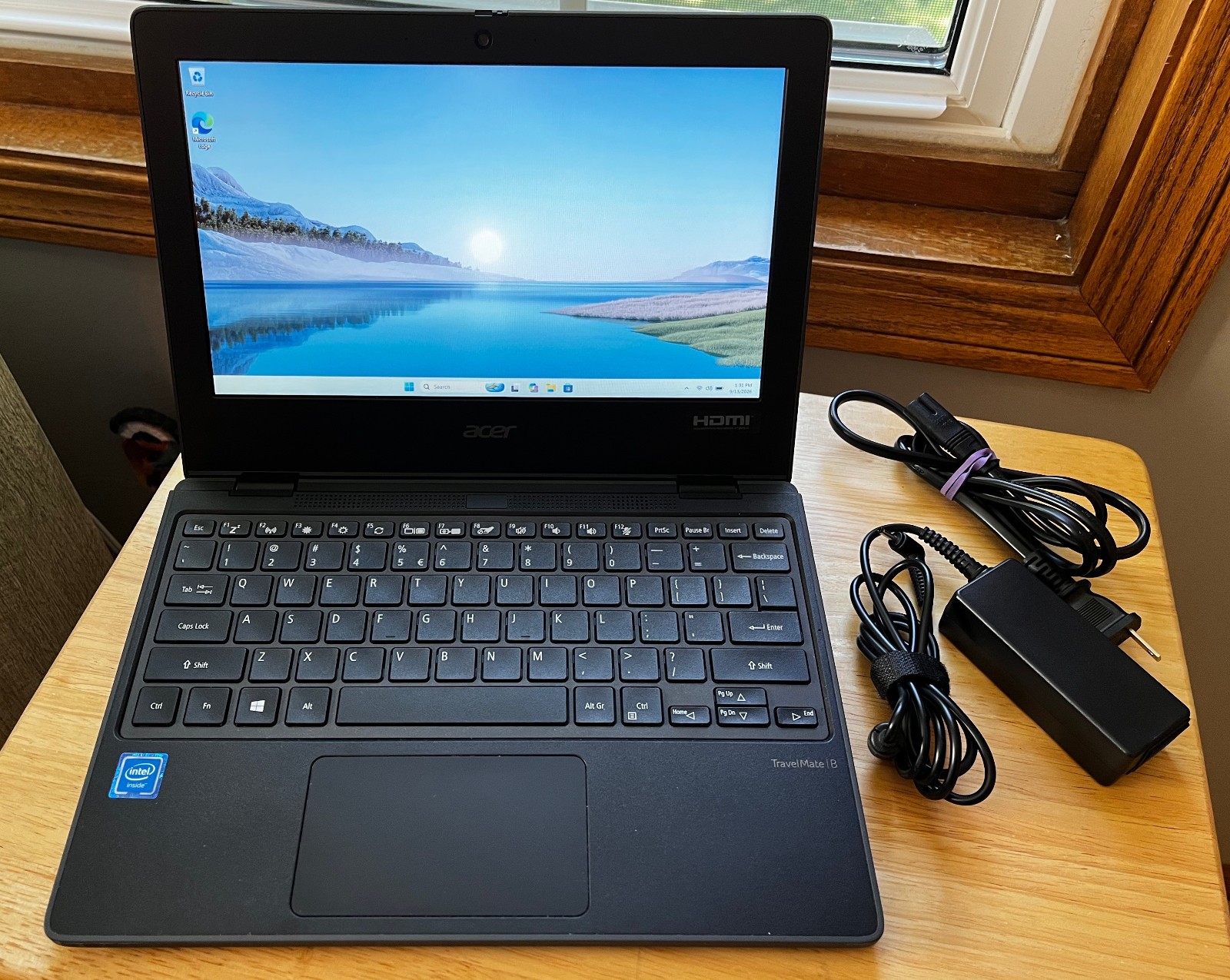 Acer TRAVELMATE B311-31 11" Intel N4120 4GB DDR4 128GB EMMC - EXCELLENT