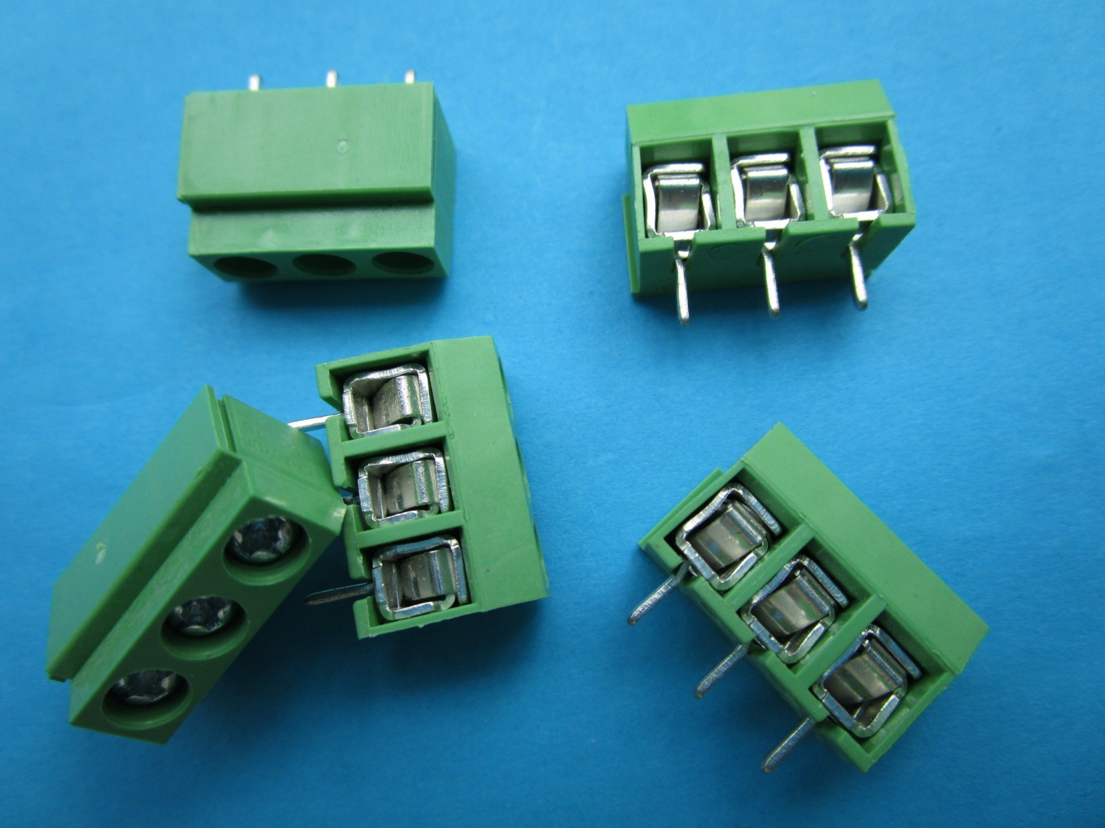 120 pcs Green 5.0mm 3 pin Screw Terminal Block Connector Wire Protector DC126V