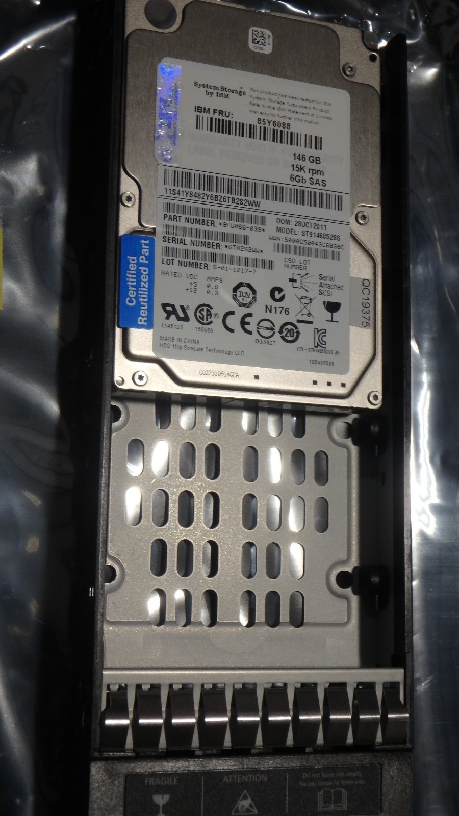 IBM 85Y6088 146GB 2.5 Inch, 15K 6GB SAS.SFF Internal Hard Disk 6TB2S2WW