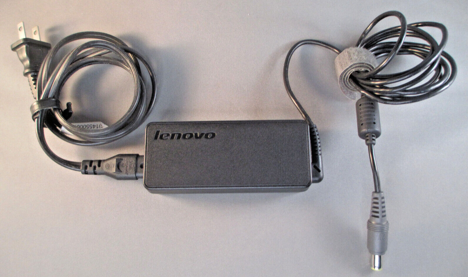 LENOVO ADLX65NCT2A 65Watt - 2.5Amp Genuine Original AC Power Adapter Charger