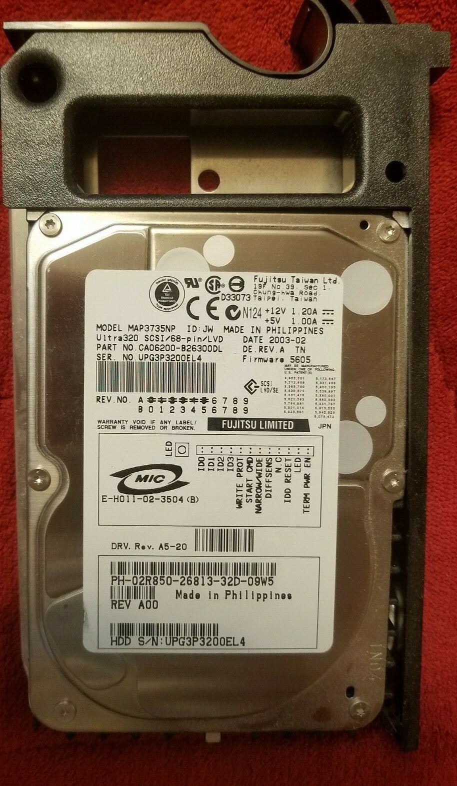 CA06200-B26300DL Fujitsu Storage Hard Drives  73.5GB Internal 10025RPM 