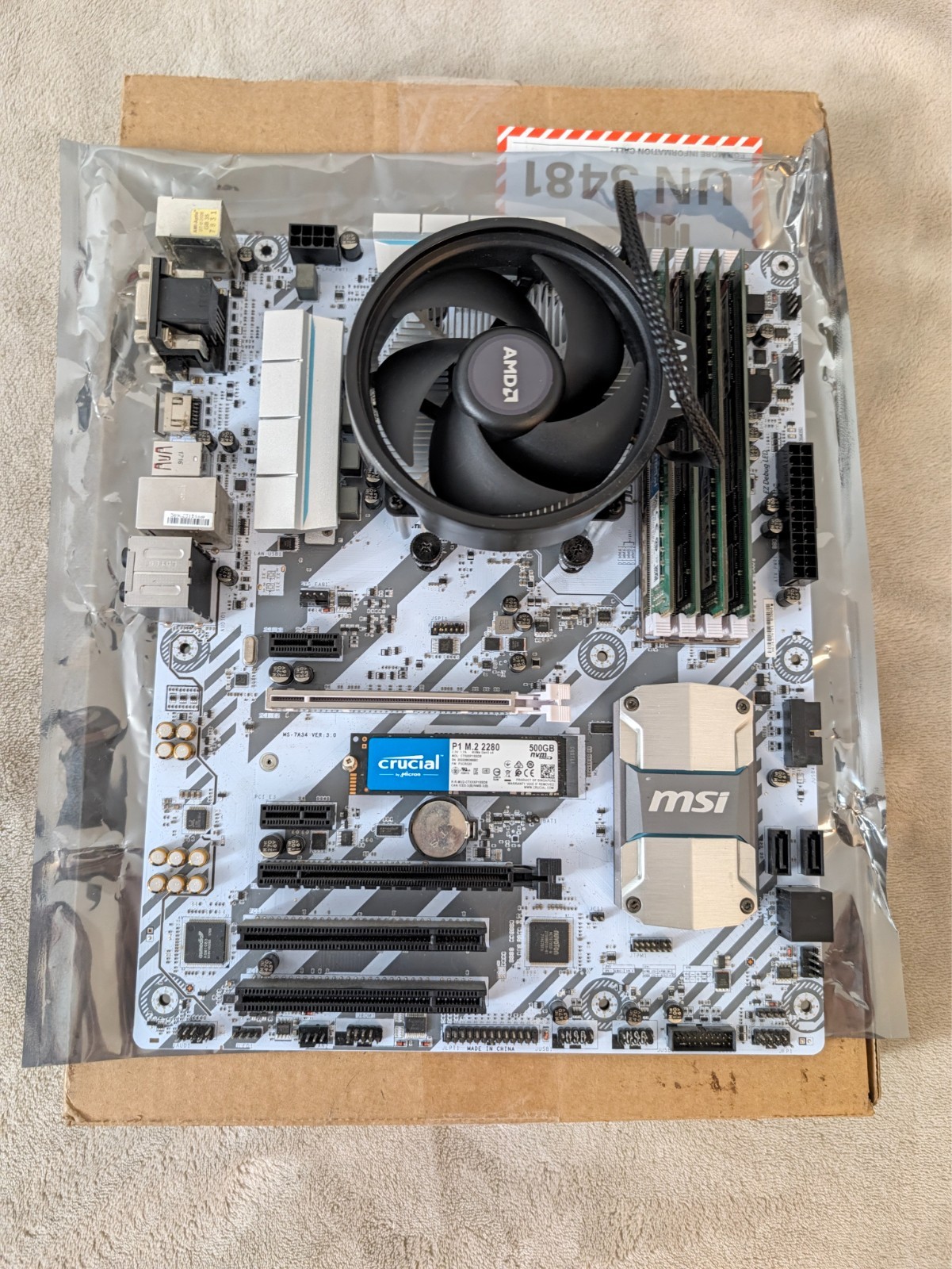 AMD Ryzen 5700 CPU MSI B350 TOMAHAWK Motherboard 32GB DDR4 500GB M.2 HD Combo