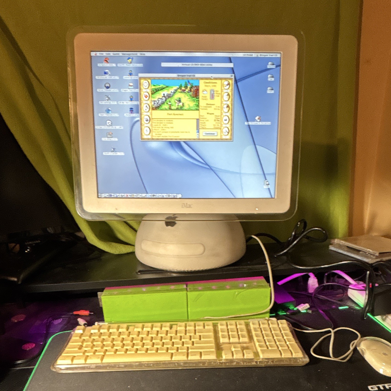 Apple iMac G4 15" All-in-One White 80GB HDD 1GB RAM 800MHz Mac OS X
