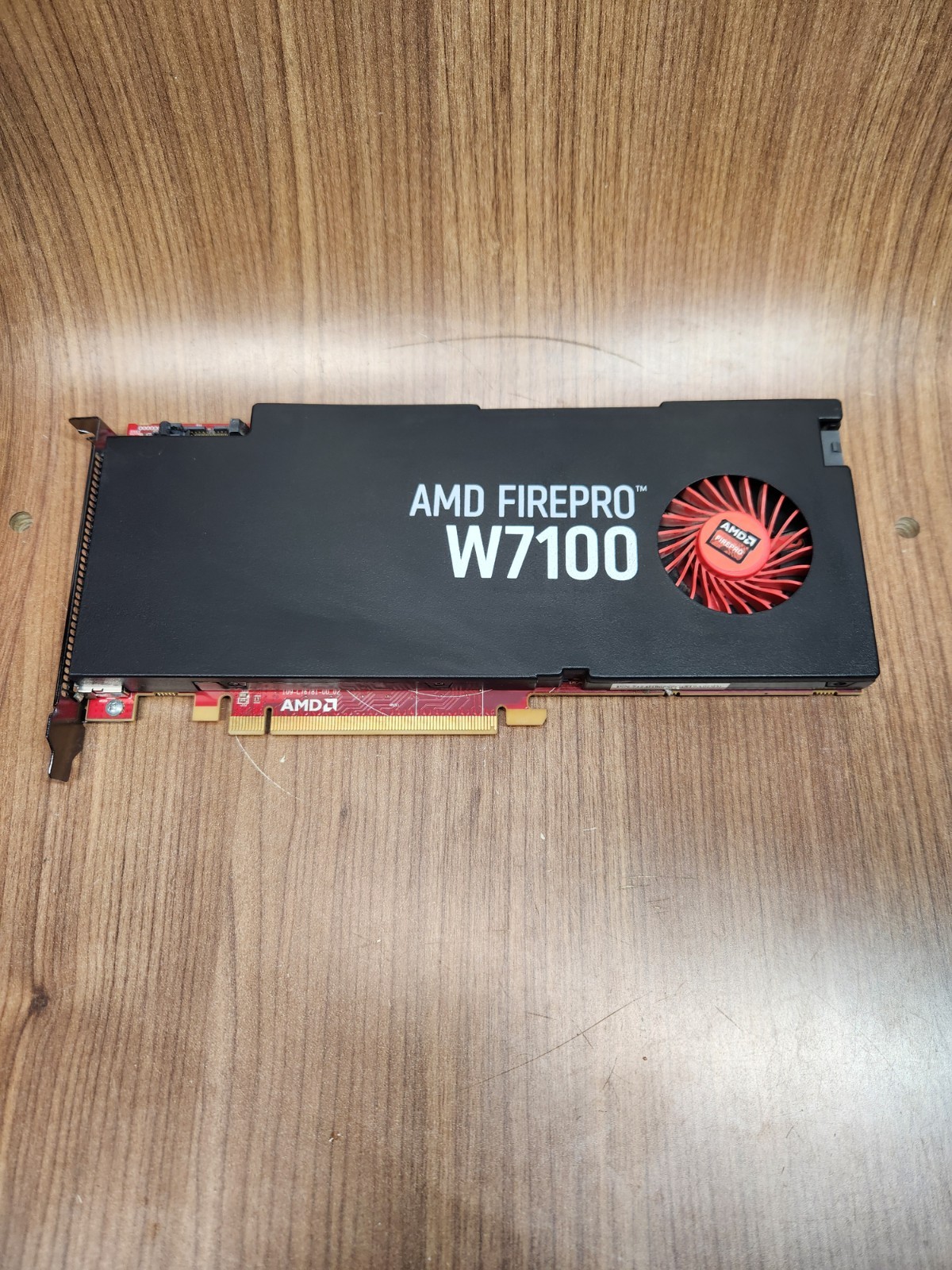 AMD FirePro W7100 8GB GDDR5 PCIe x16 4x DisplayPort Professional GPU