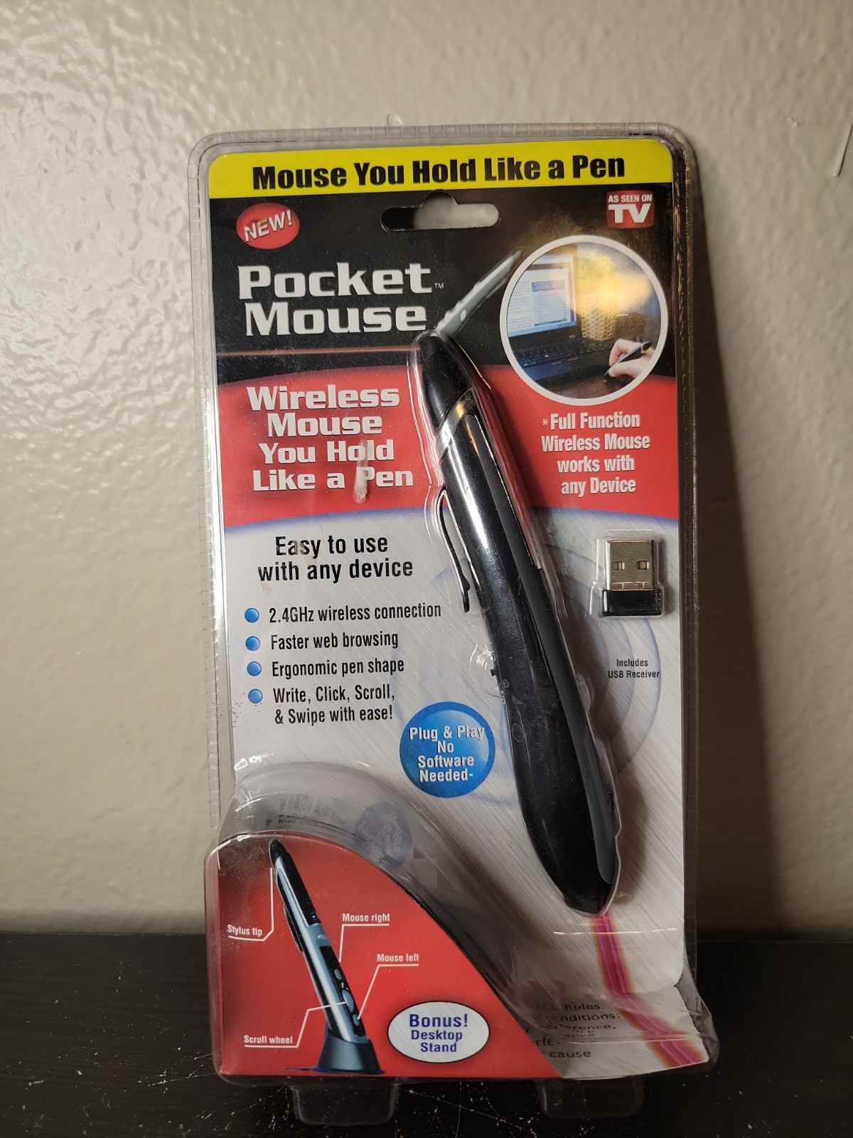 Brand New Wireless Pocket Computer Mouse Pen With Stand. 