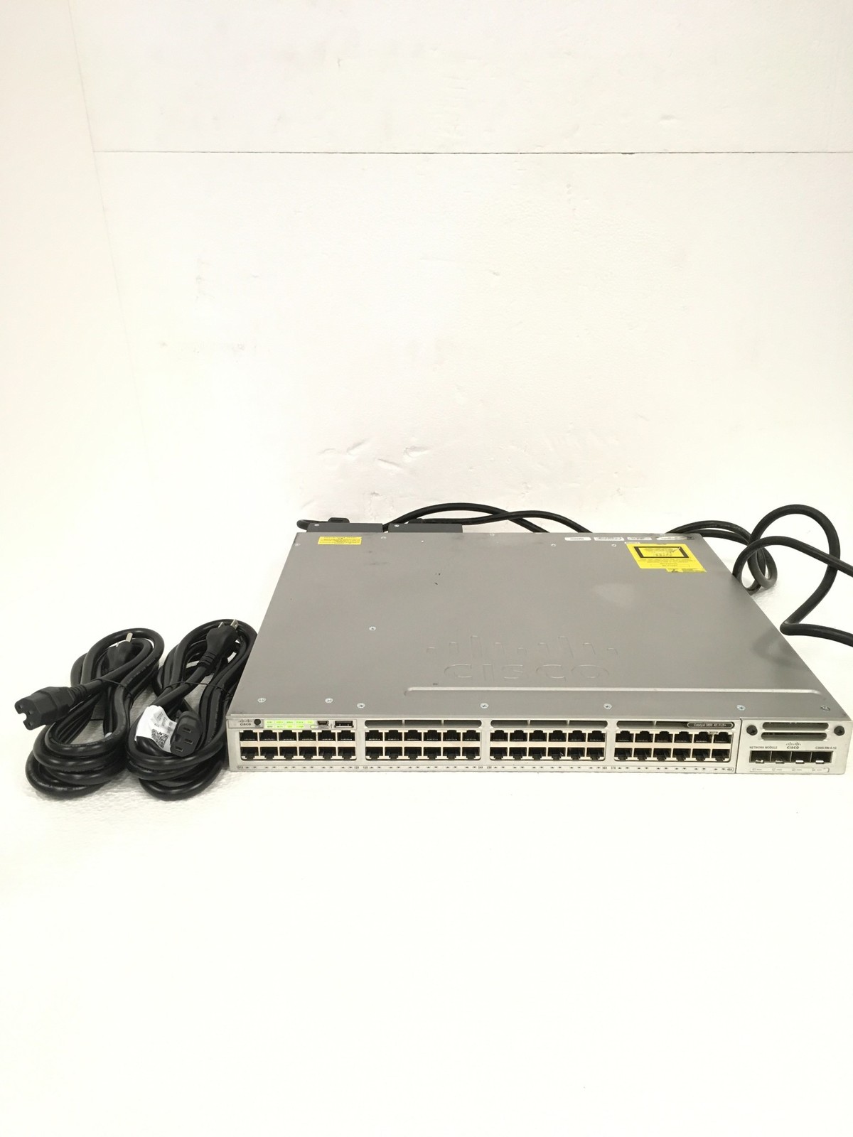 Cisco Catalyst WS-C3850-48F-L 48-Port Gigabit PoE+ Switch NM-4-1G, 