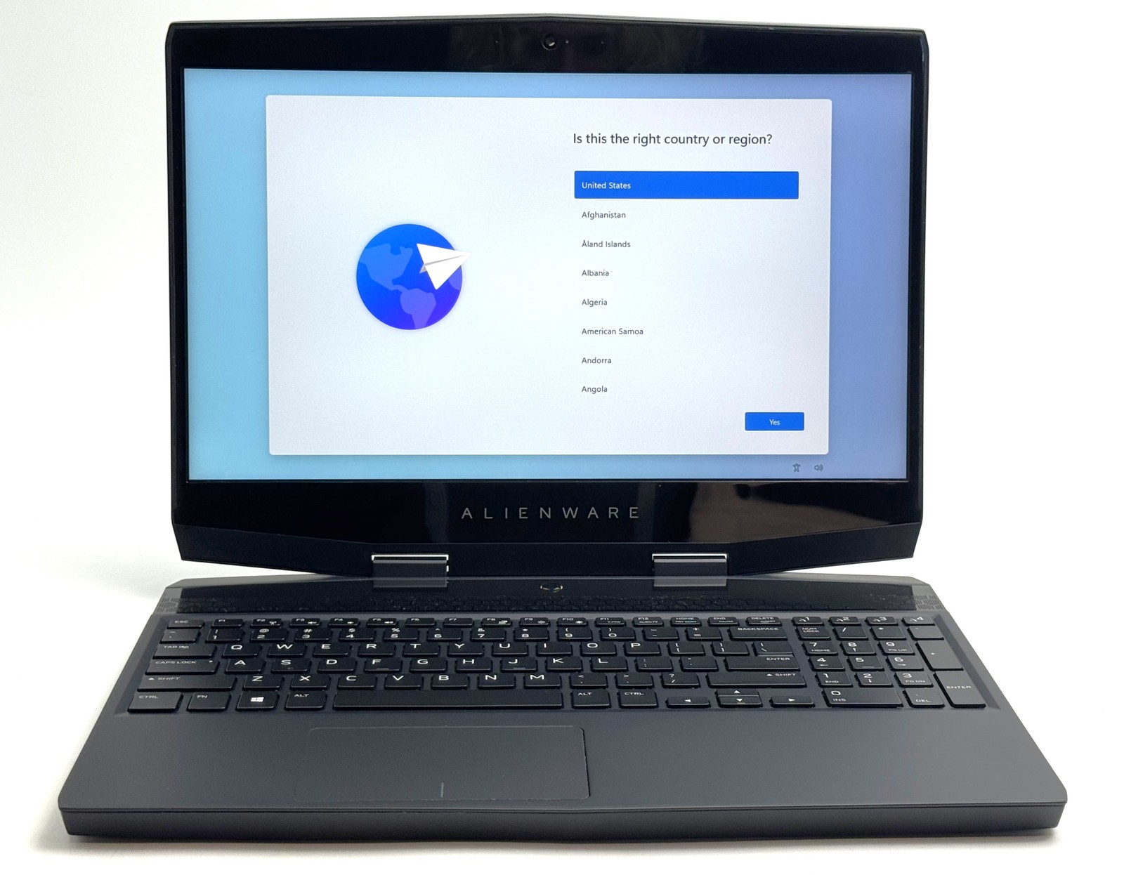 Alienware - M15 CTO - FHD - i7-9750H - 8GB RAM - GTX 1660Ti - 1TBHDD - Gray