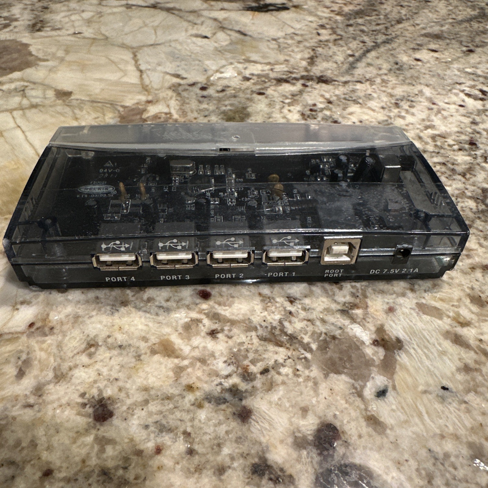 BELKIN F5U021 USB 4-Port Hub Powered Transparent Smoked Gray Vintage Desktop
