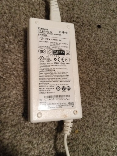 Genuine Canon CA-CP200 W   Compact Power Adapter 24V 2.2A 