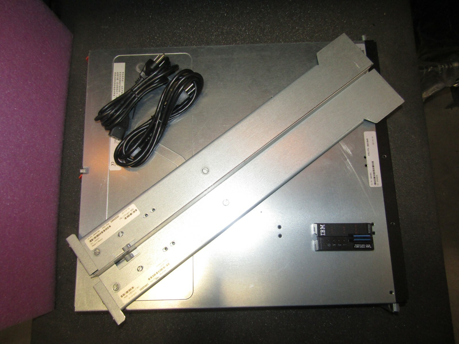 1727-HC1 IBM EXP3000 EXPANSION UNIT KIT