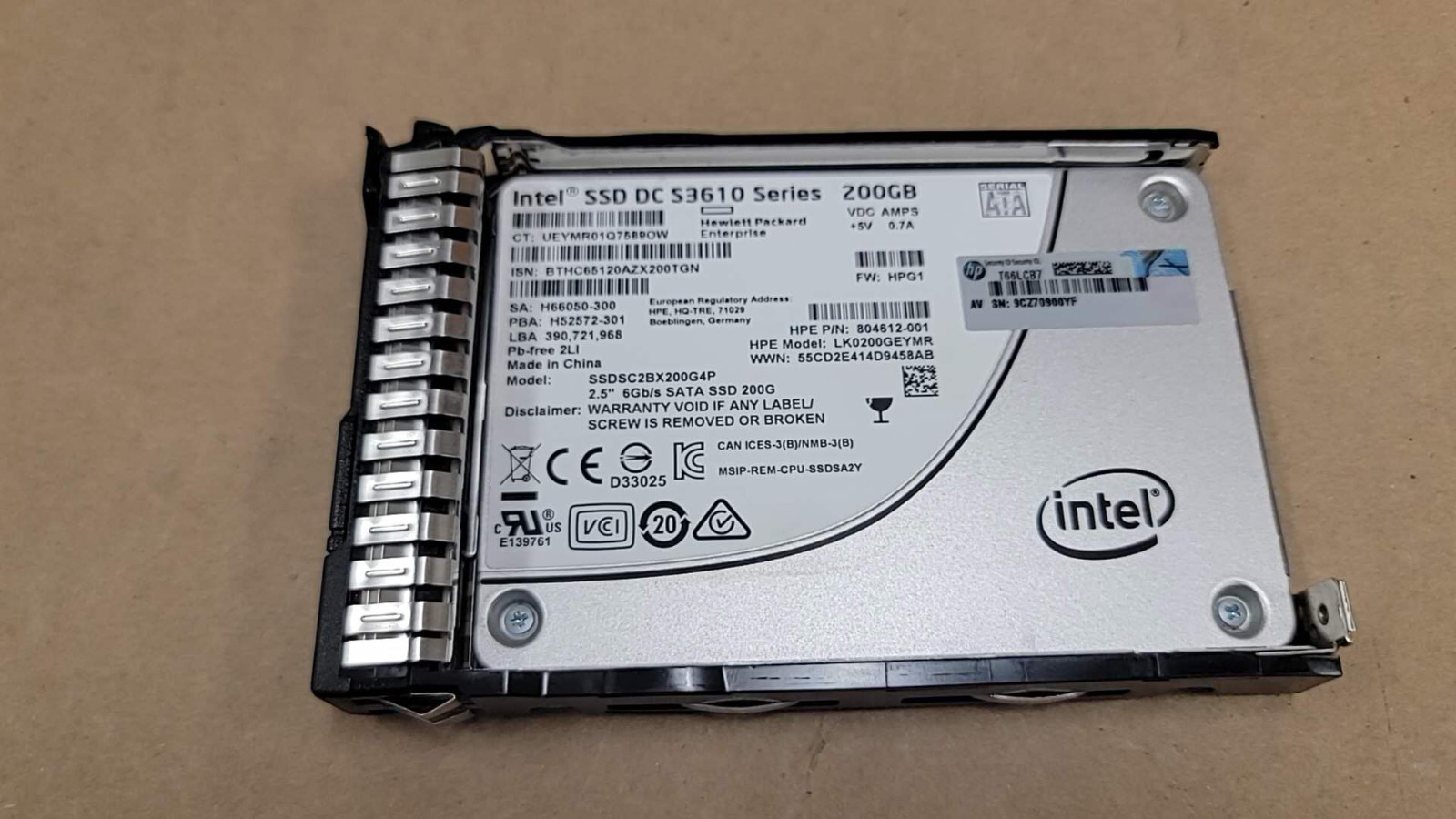 HPE 804612-001 Intel SSD DC S3610 200GB SATA 6Gb 2.5” SSDSC2BX200G4P Tray:805377
