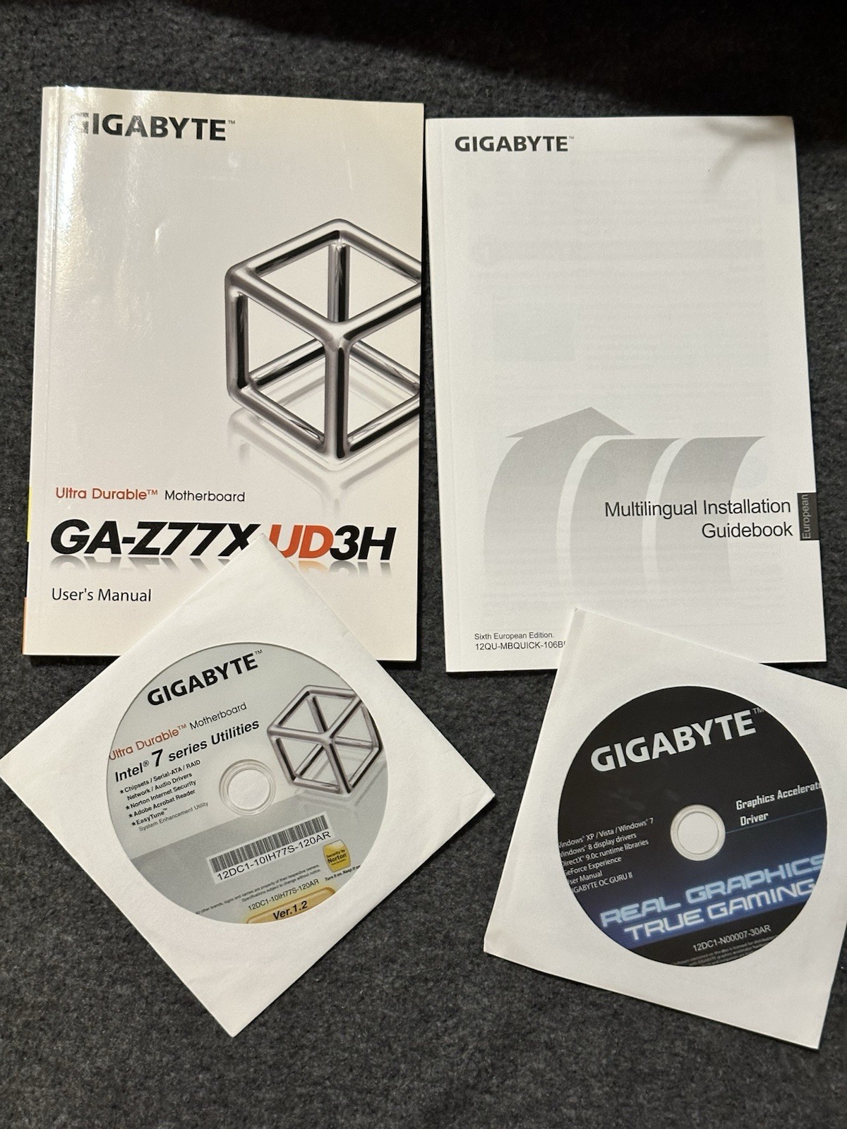 GIGABYTE GA-Z77X-UD3H Original Manuals & Driver CDs Intel Z77 LGA1155