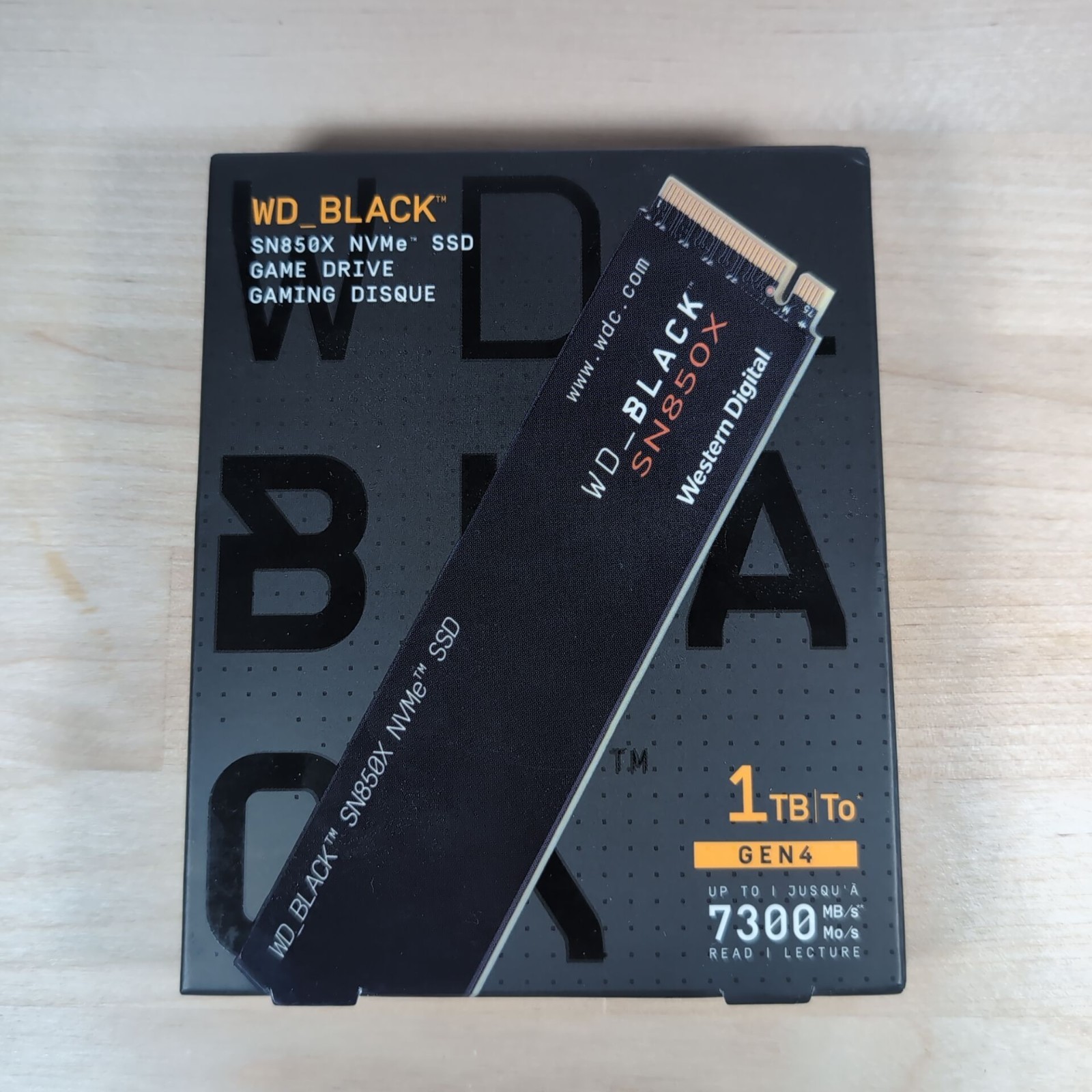 New Western Digital WD_BLACK SN850X 1TB NVMe Internal SSD 2280 (WDS100T2X0E)