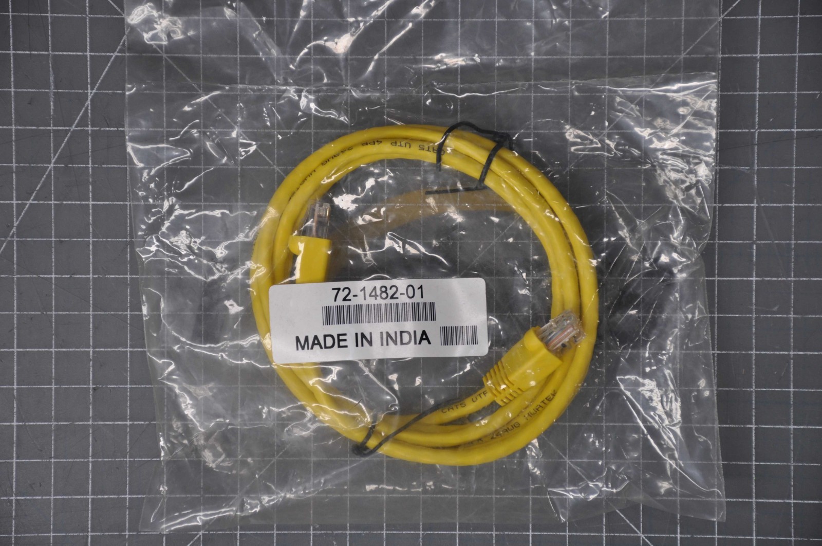 NEW CISCO 6ft Yellow Patch Cable  72-1482-01