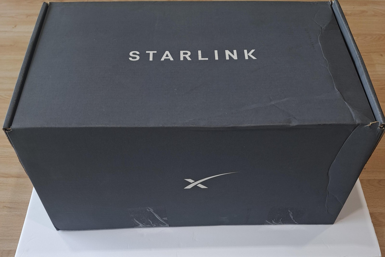 Starlink V2 Satellite Dish Kit with Router  UTA212  UTR211 G1N