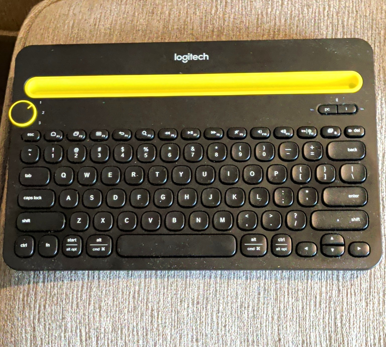 Logitech K480 Compact Bluetooth Multi-Device Keyboard, Black/Yellow, English
