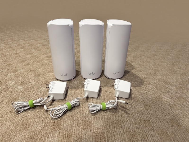 NETGEAR Orbi 770 WiFi 7 Mesh 3-Pack RBE773 (RBE771 + 2x RBE770) BE11000 Multi-Gi