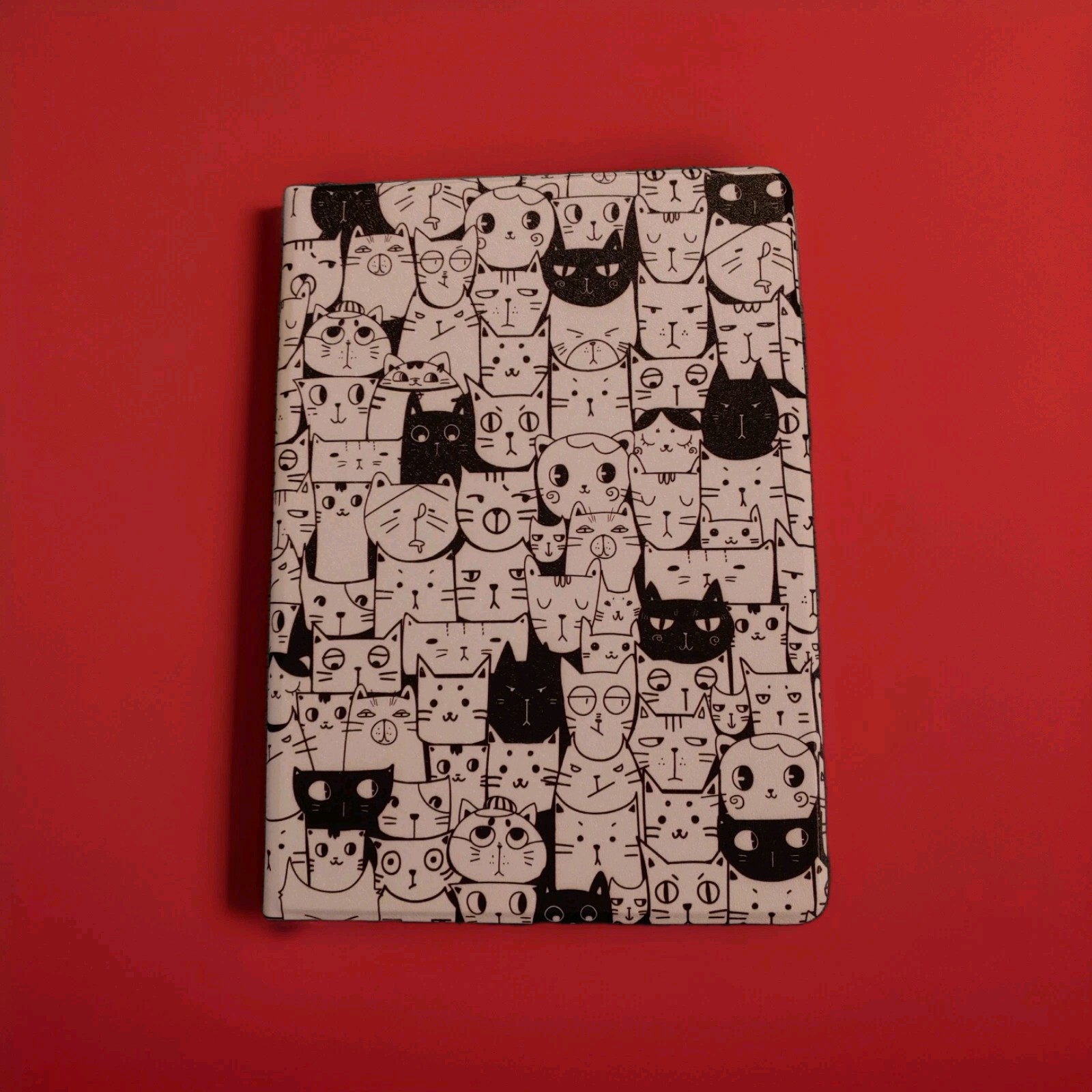 Case Cover For Apple IPAD Black While Cute Cats Animal Lover Kitten 9 1/2 X 7 In