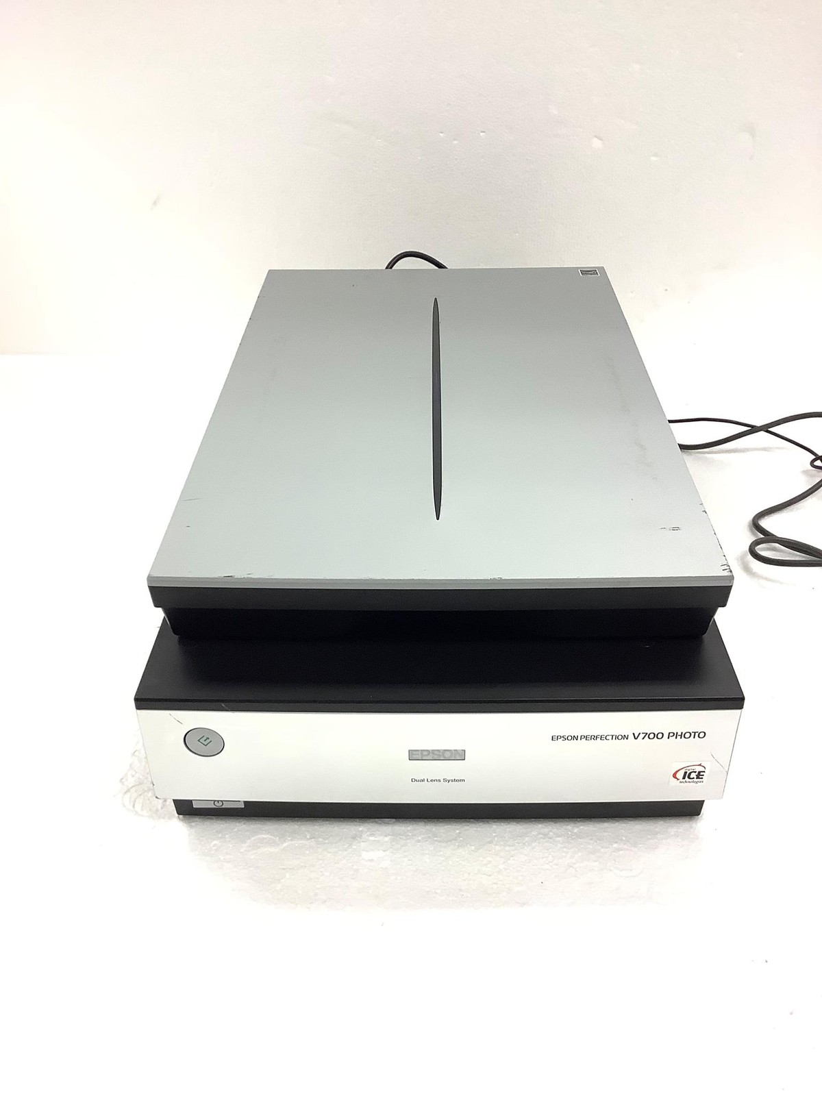 Epson Perfection V700 Photo Flatbed Scanner, No Ac Adapter, For Parts, 