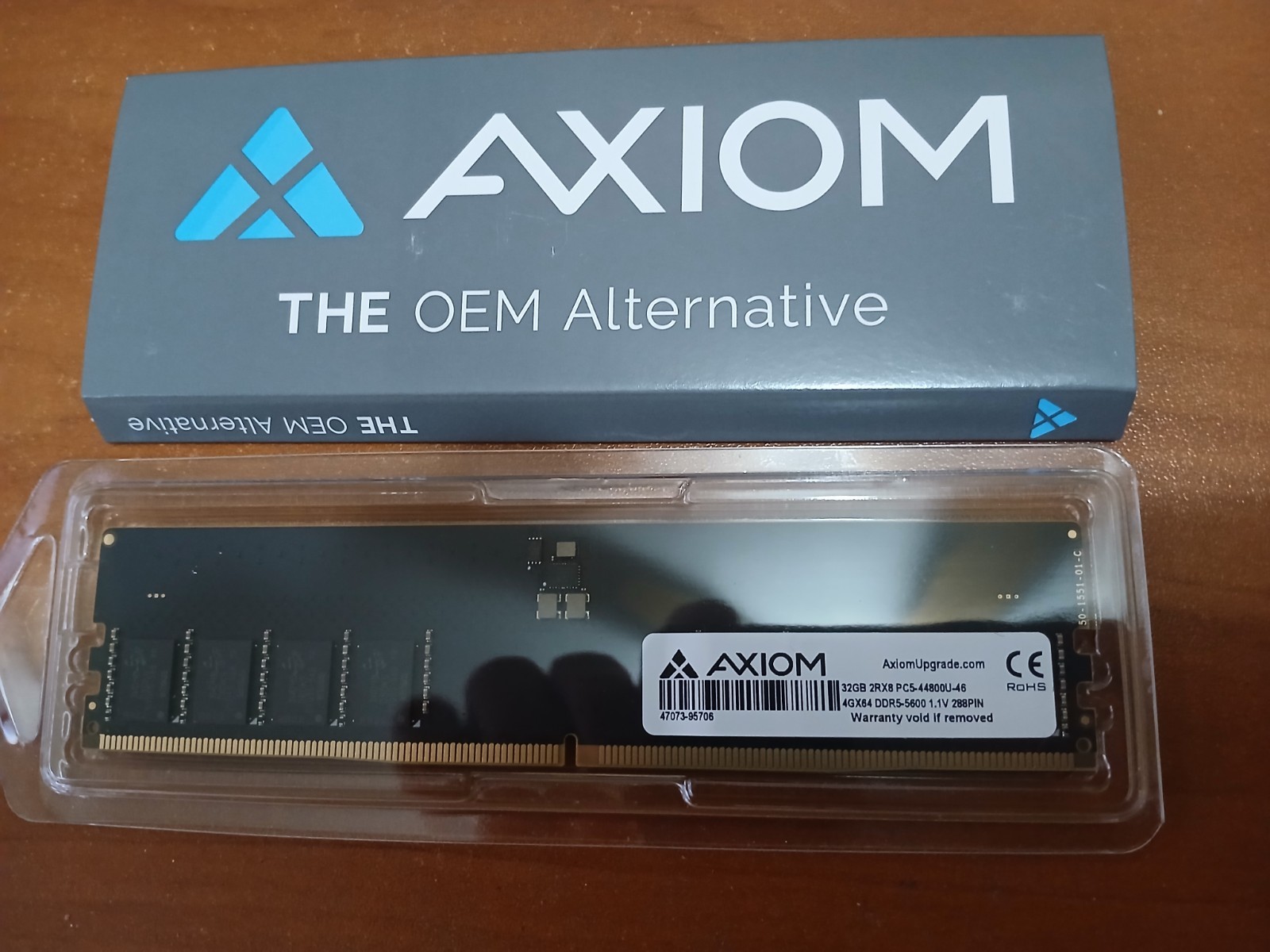 NEW 1x32GB Axiom DDR5-5600 Desktop RAM Memory UDIMM (AX55600N46D)