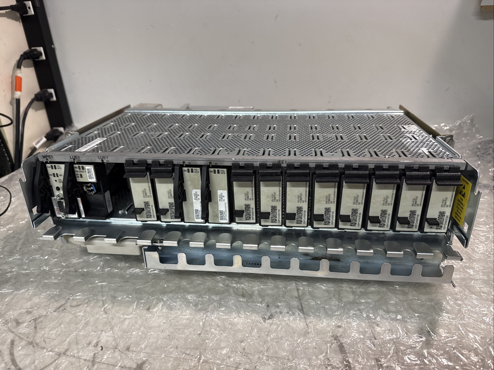 Fujitsu Flashwave 4100 ES W/FC9681FLE1 (10),FC9681ED31(2) Modules 