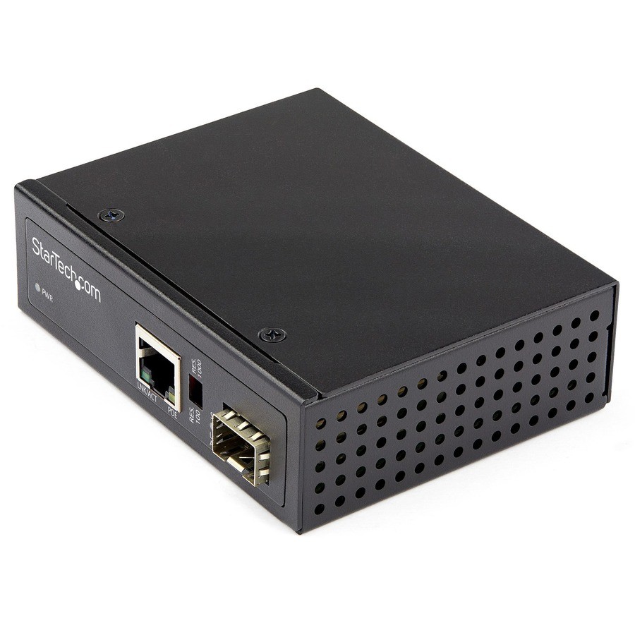 StarTech PoE+ Industrial Fiber to Ethernet Media Converter 60W, SFP to RJ45,