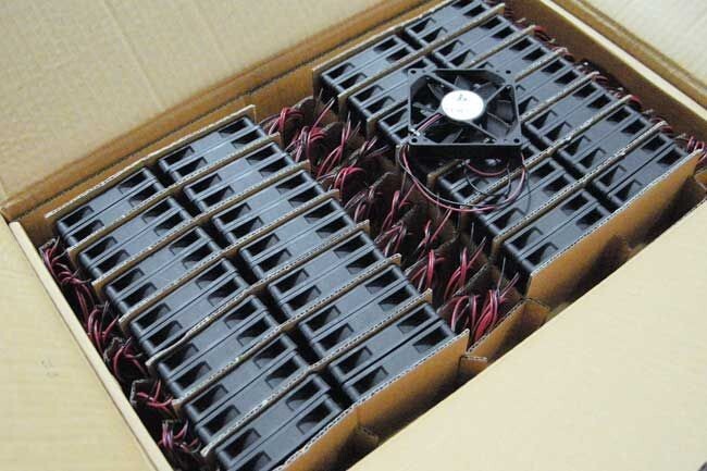 Delta AFB0812SHB 80x80x15mm 2 Wires Very High Speed Cooling Fan
