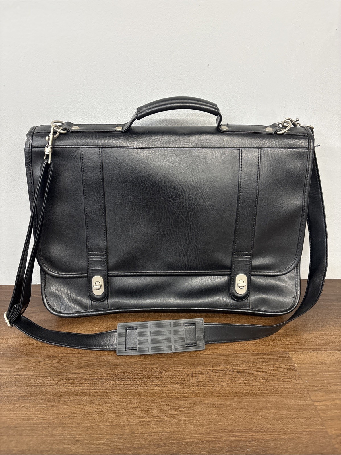 Stebco Black Leather Laptop Soft Sided Brief Case