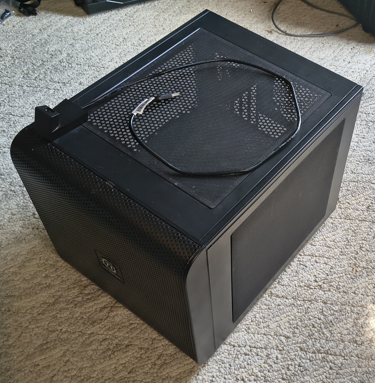 Thermaltake Core V21 Black Extreme Micro ATX Cube Chassis CASE ONLY