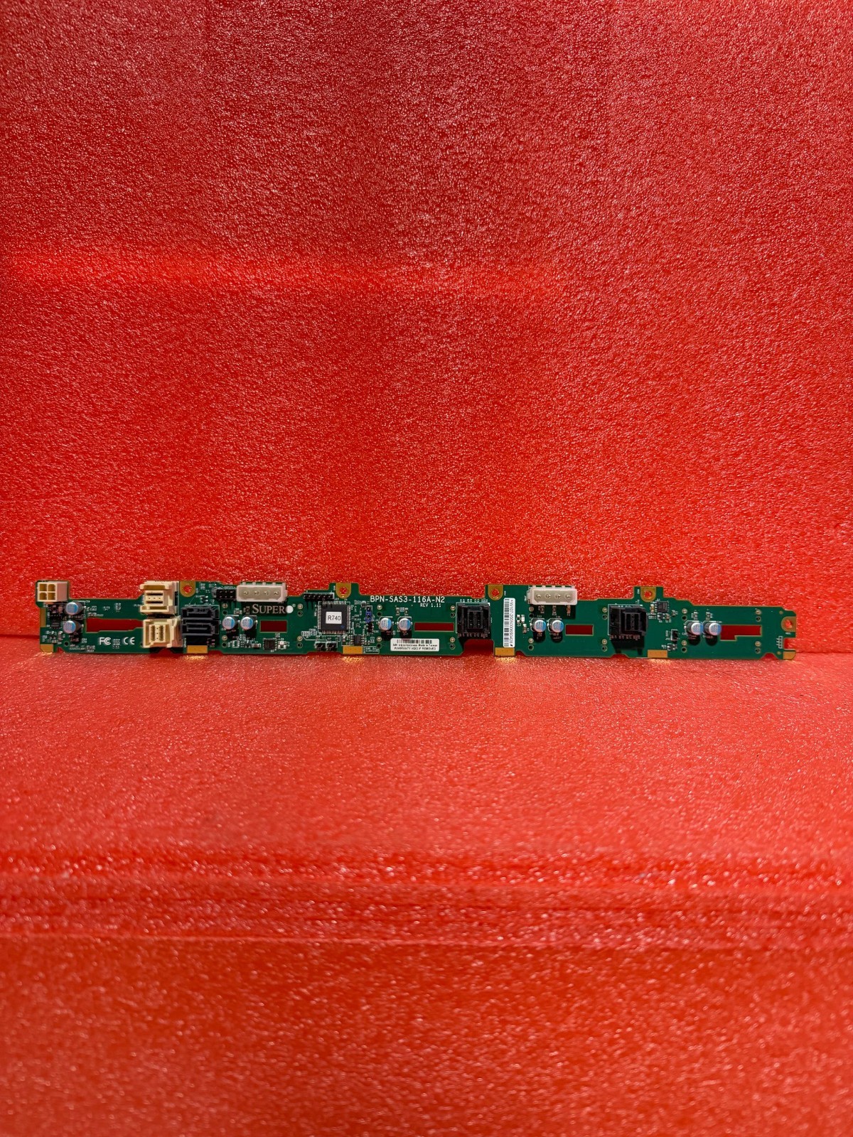 Supermicro BPN-SAS3-116A-N2-NI22 10-Bay 2.5" SFF 8x SAS3 12Gbps 2xNVMe Backplane