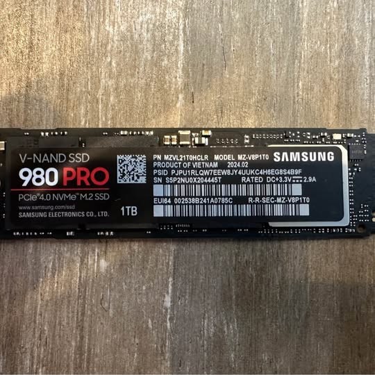 Samsung 980 PRO 1TB SSD, PCIe 4.0 x 4 M.2, M.2 2280 Internal Solid State...